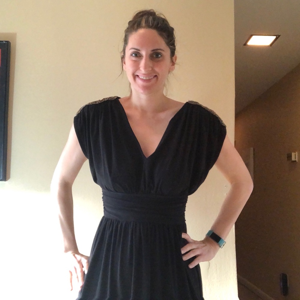 BLACK FRENCH CONNECTION DRESS LIKE NEW SIZE 8